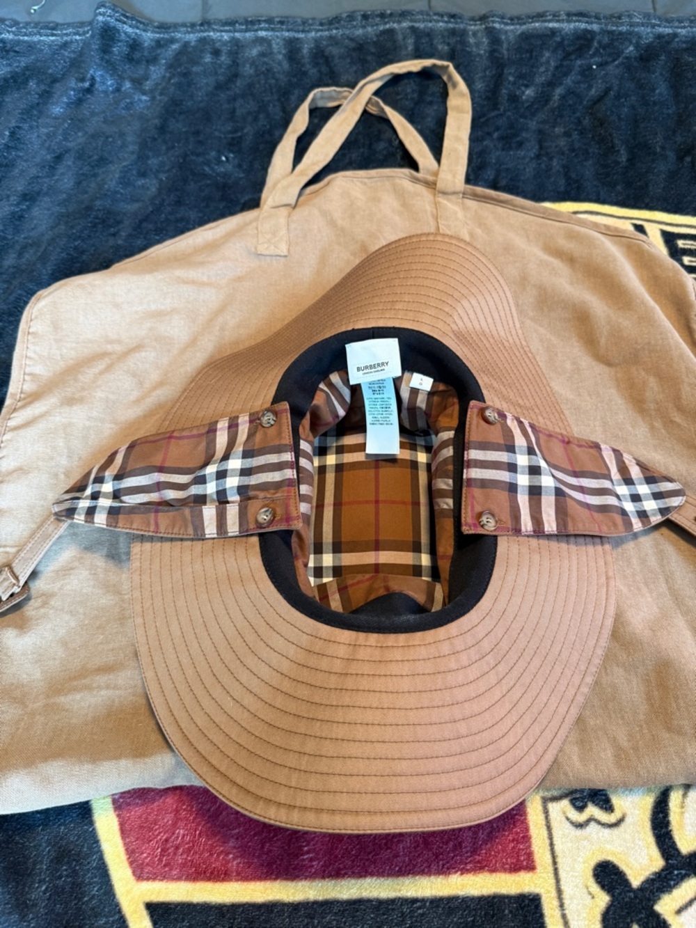 Burberry Tan Canvas Bucket Hat with Check Lining - Picture 2 of 6